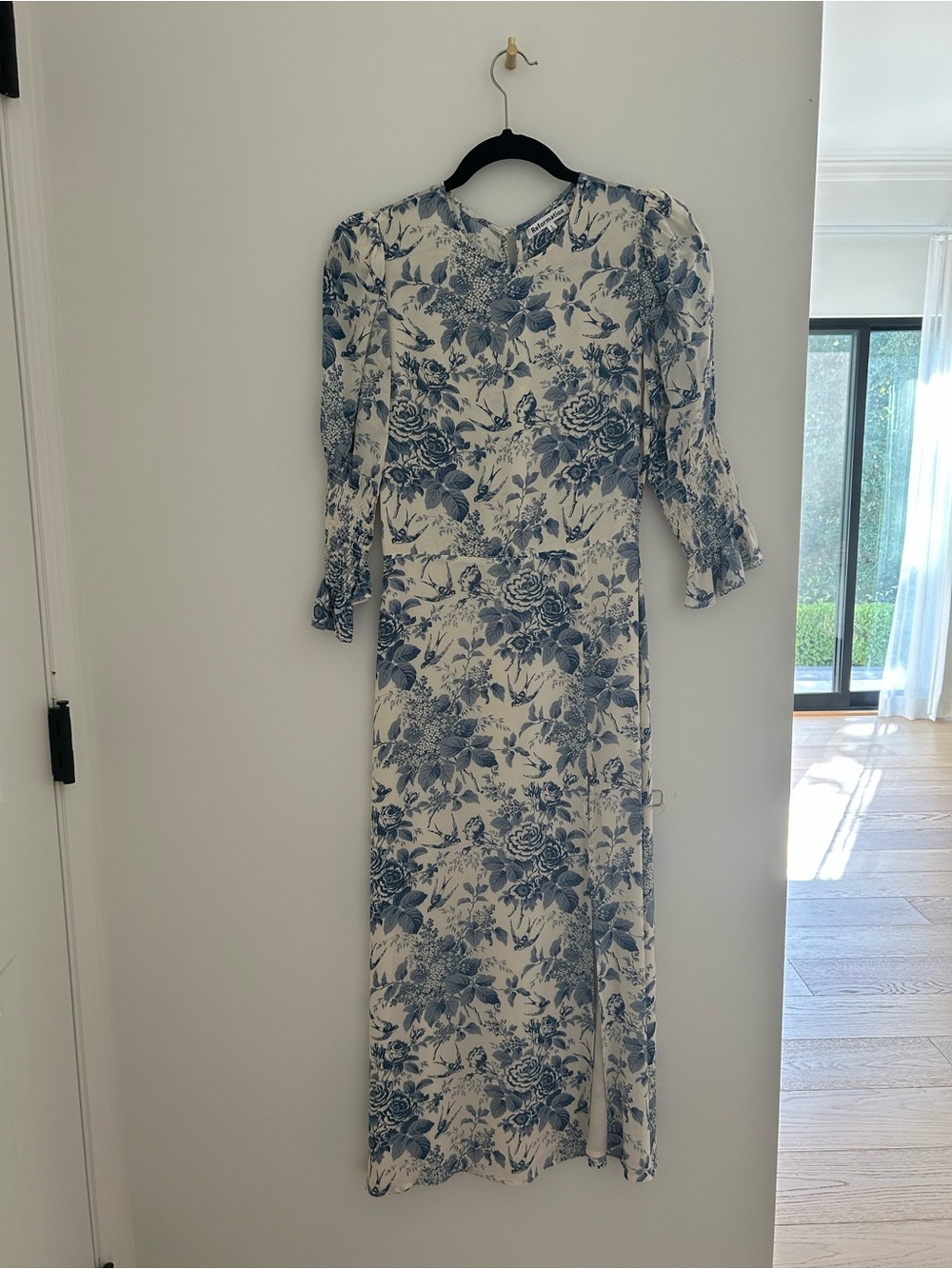 Reformation Dress Size 2 - Blue Olympia Floral Print